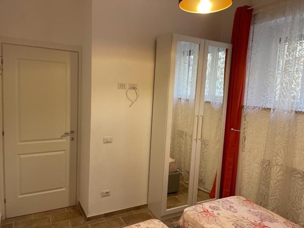 Villa Maddy House - 50 Mt Dal Mare à Porto Santo Stefano  Extérieur photo